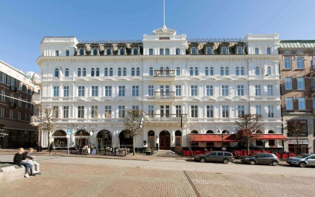 hotelImage