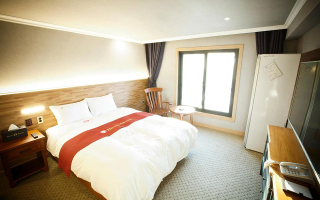 Ariana Hotel