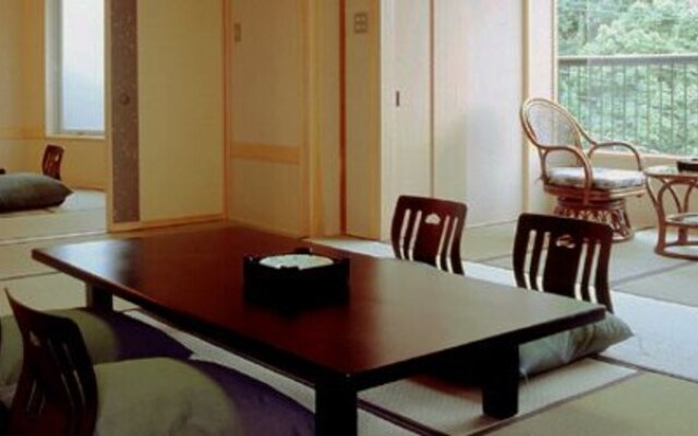 Izunagaoka Onsen Futaba