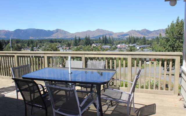 86 Conical Hill Road