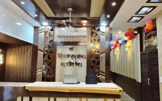 Guntas Residency