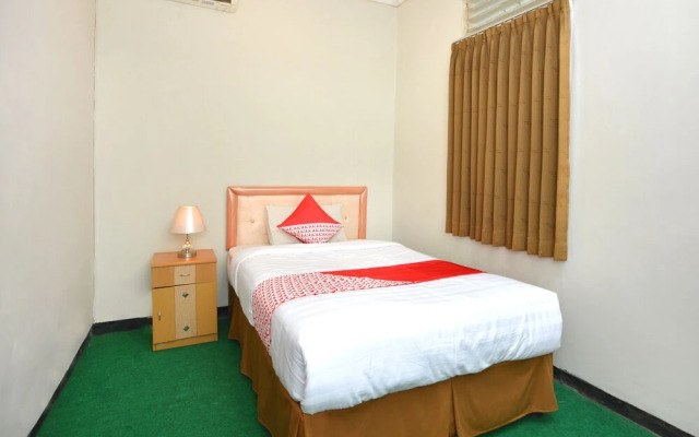 Oyo 743 Garden Guesthouse