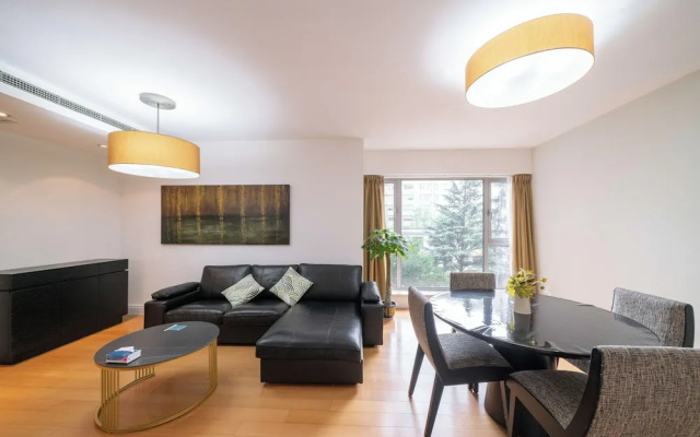 Tyms 3BR 2BA Apt Xujiahui Center