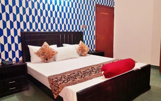 Hotel Rose One Lahore