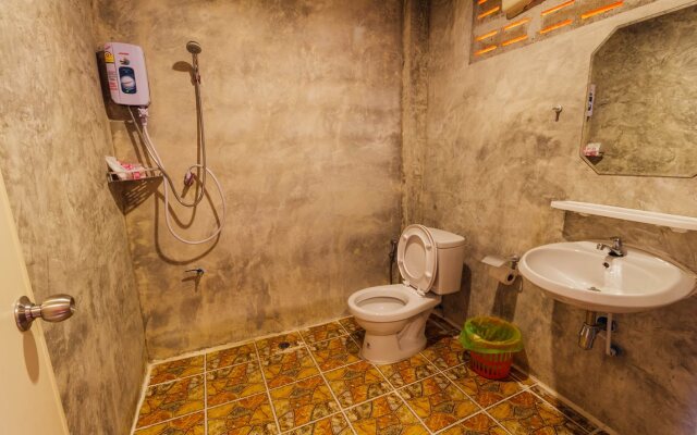 Honeyland Resort