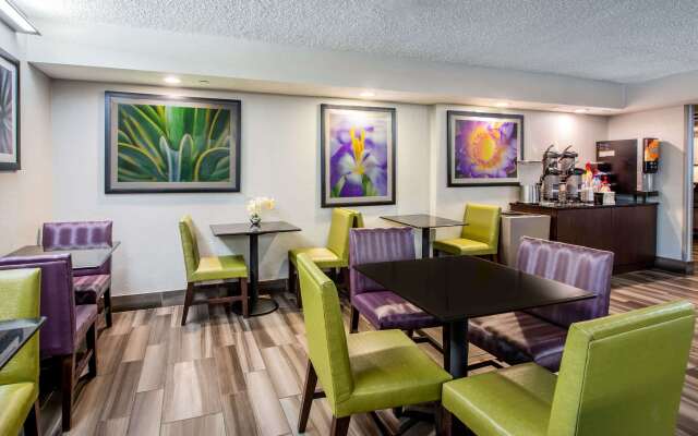 La Quinta Inn & Suites by Wyndham Fort Lauderdale Tamarac