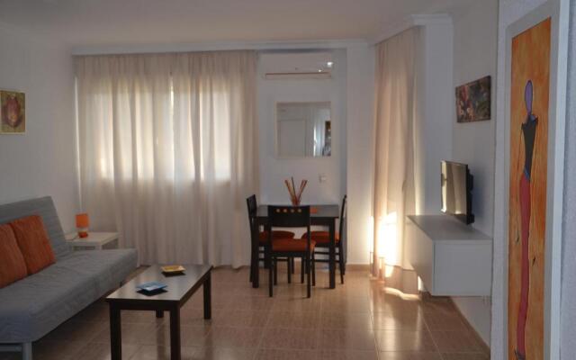 Apartamentos Las Palomas Beach