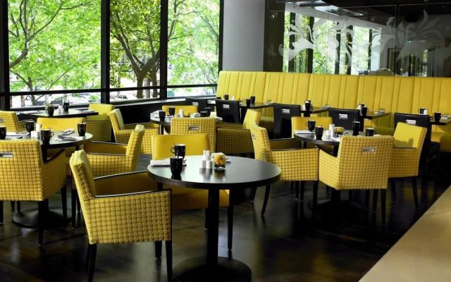 Paris Marriott Rive Gauche Hotel & Conference Center