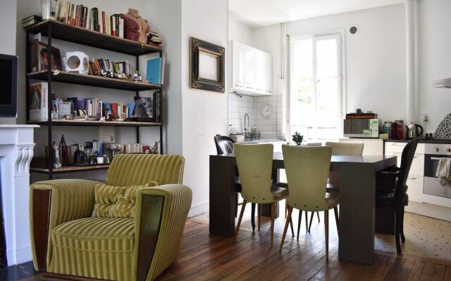 3 Storey Flat With Private Terrace
