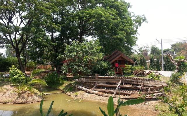 Ruenlookmai Resort