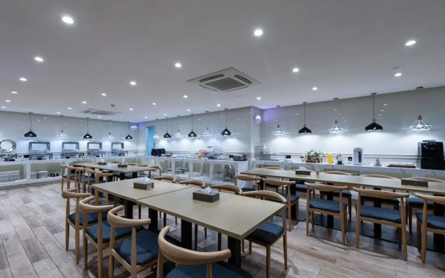Yimi Apartment Jie Deng Du Hui Branch