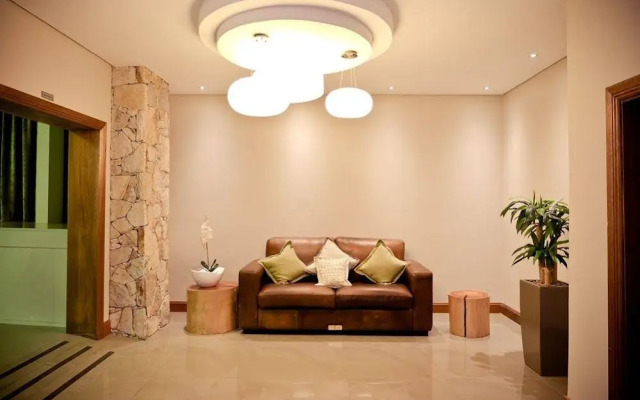 Africanos Country Estate