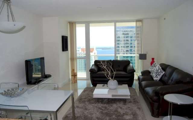 One Broadway by Miami Vacations