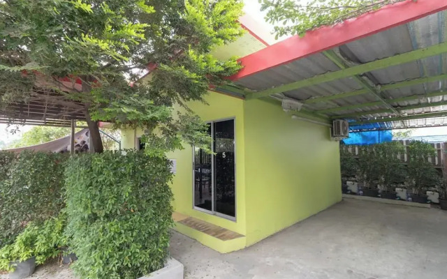 Ruai Thong Pong Pai Resort
