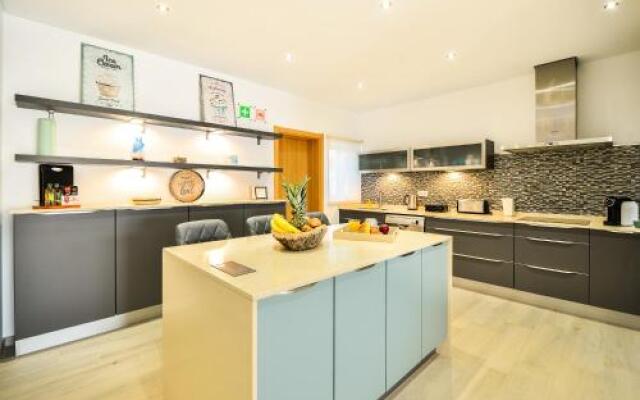 Vila Vale Mouro by OCvillas