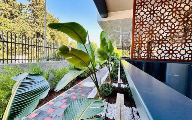 Grand Diker Port Residence