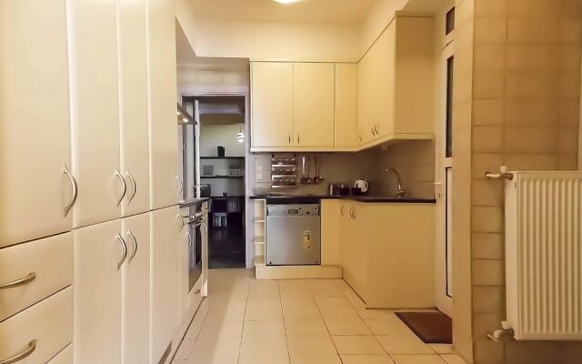 Athens Stylish Apartment