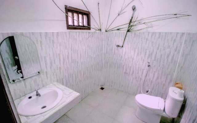 The Rabbit Tree - Hostel