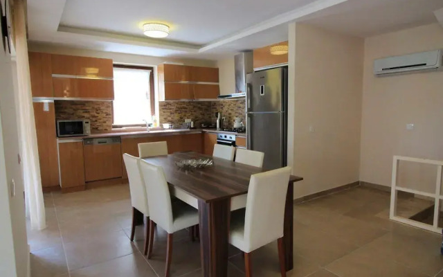 Villa Country 4