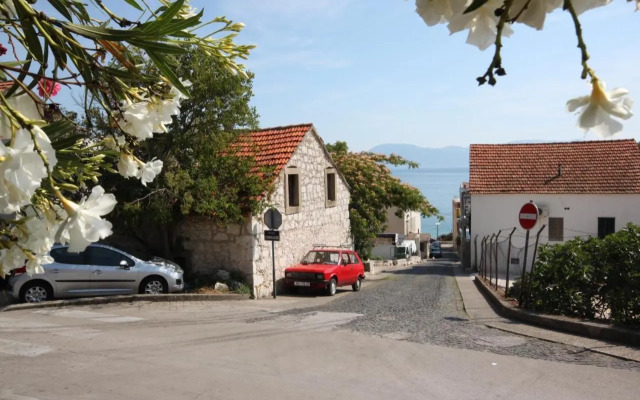 Studio Gradac 6661a