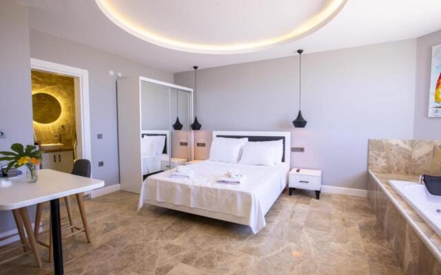 Luxury Flat With Jacuzzi in Kas Antalya