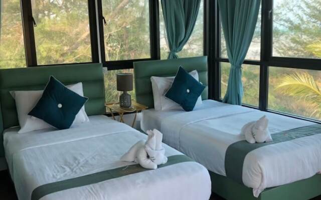 Veerada Boutique Home