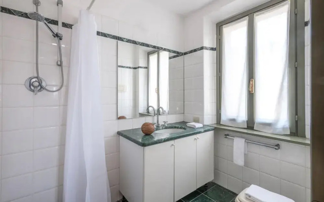 Stunning Apartment in Pesaro With Wifi and 6 Bedrooms