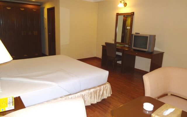 Hotel La Parranda Residence and Hotel