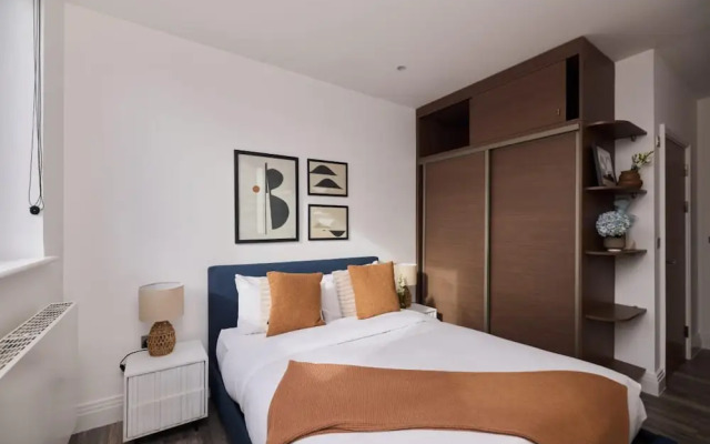 The Harlesden Place - Modern 3bdr Flat With Balcony