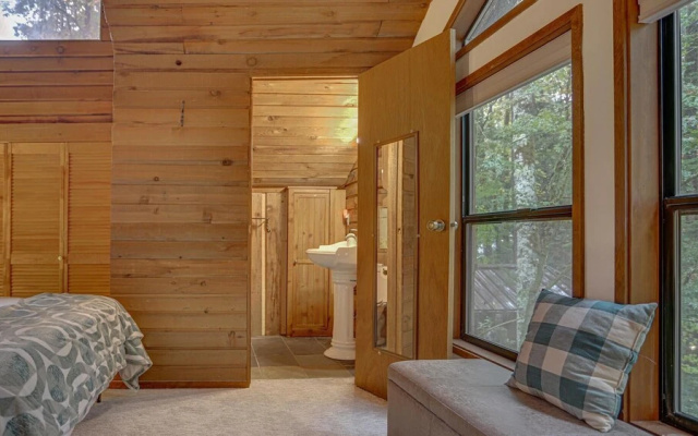 Owlpine Lodge