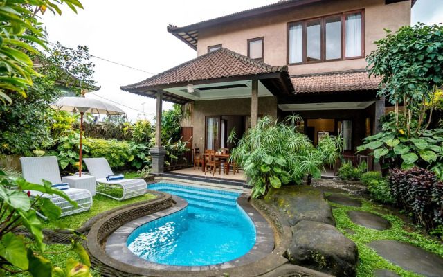 Capung Cottage