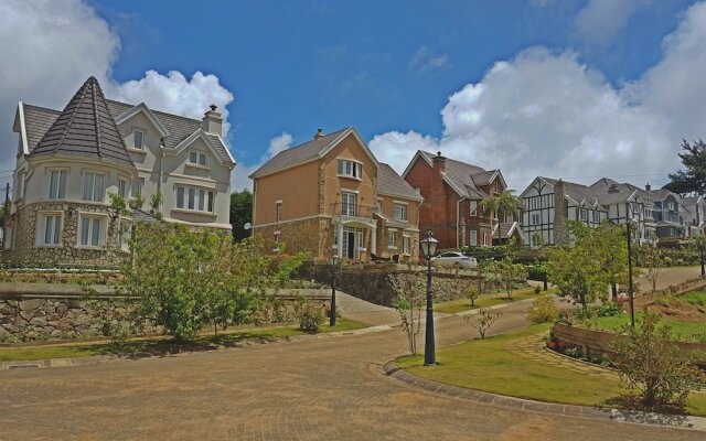 Cheltenham Cottage