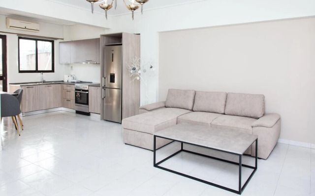 Gorgeous apt in Faliro with view