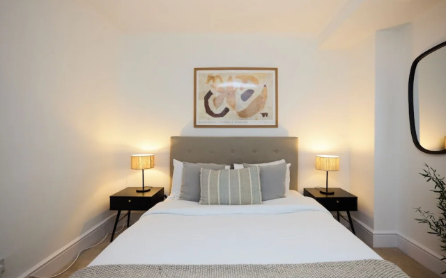 The Carlton Nook - 2BR Apartment