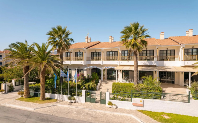 Hydrele Beach Hotel