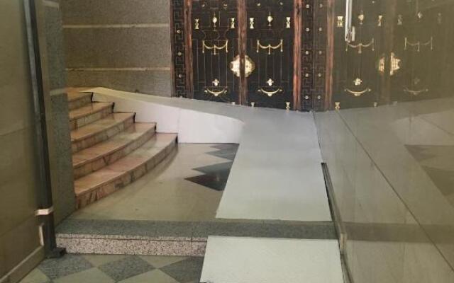 Al Meknan Hotel