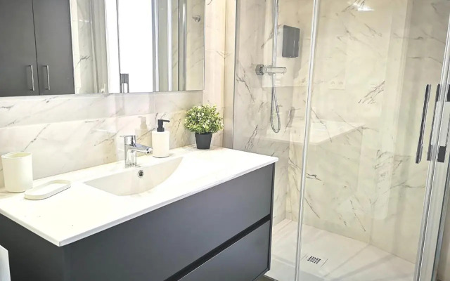 La balconada de la Aljafería