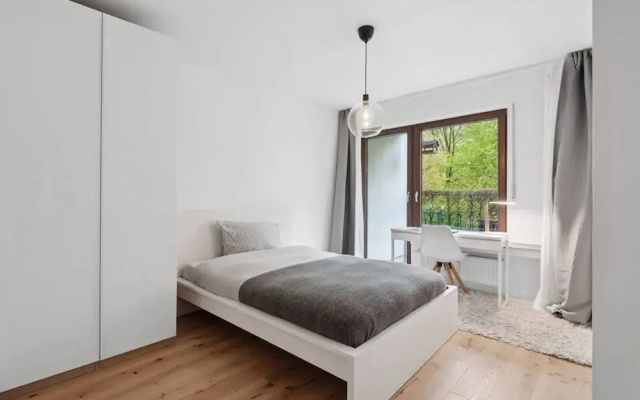 Exclusive Ludenberg Living in Stunning Area