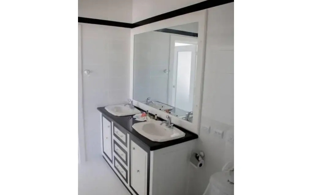 Romantic two Bedroom Deluxe Villa With all Modern Conveniences