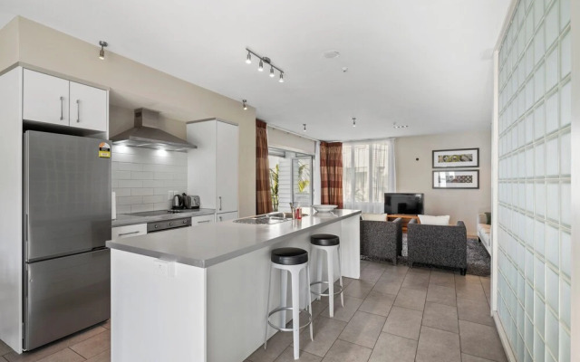 Paihia Waterfront Suites