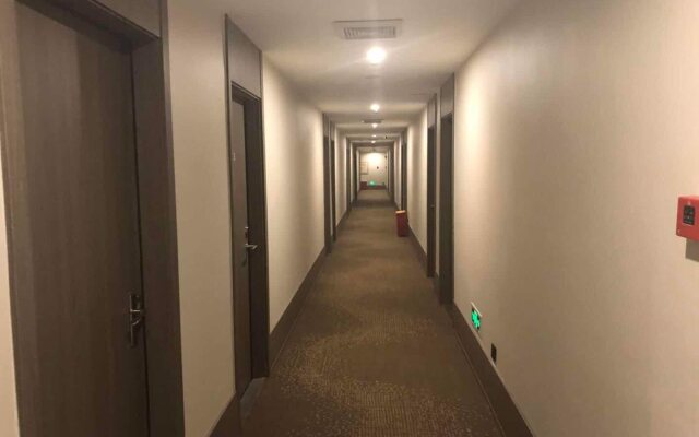 Hanting Hotel Shenzhen Huaqiang Center Park