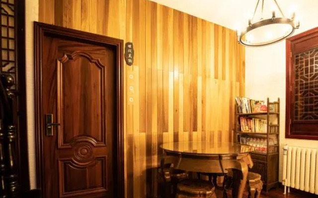 Shanghai Shikumen Culture Homestay