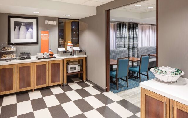 Hampton Inn Kansas City - Liberty