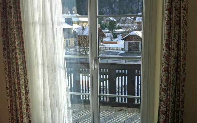 Gasthof Zum Niederhaus - Familie Perthold