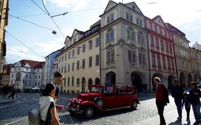 SG1 Hostel