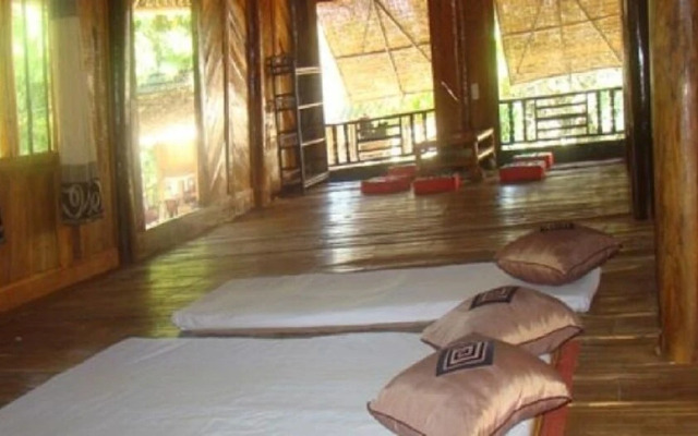 Mai Chau Hotel Homestay 24 Hostel