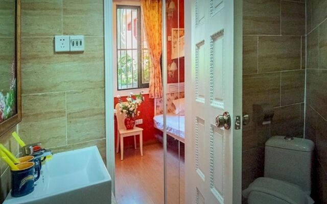 Xiamen Gulangyu Sunshine Dora's House