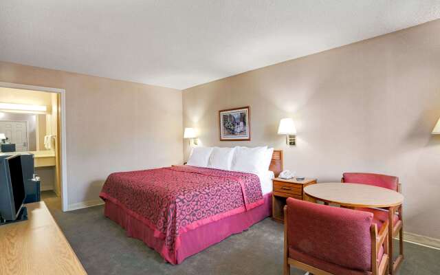 Days Inn by Wyndham Joelton/Nashville