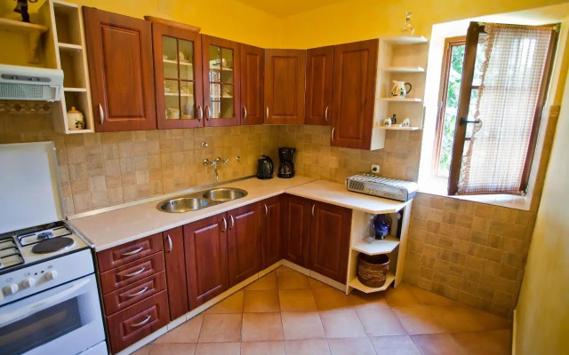 Holiday Home Stancija Becic