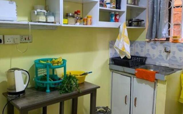 Cosy 2brm with WiFi, 5min from CBD